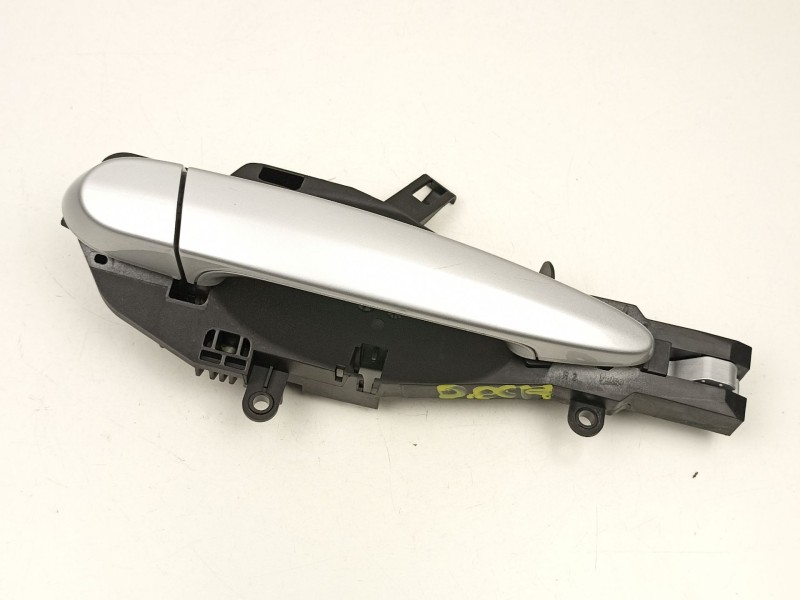 Recambio de manilla delantera derecha para bmw x1 (e84) xdrive 18 d referencia OEM IAM 51212992973  