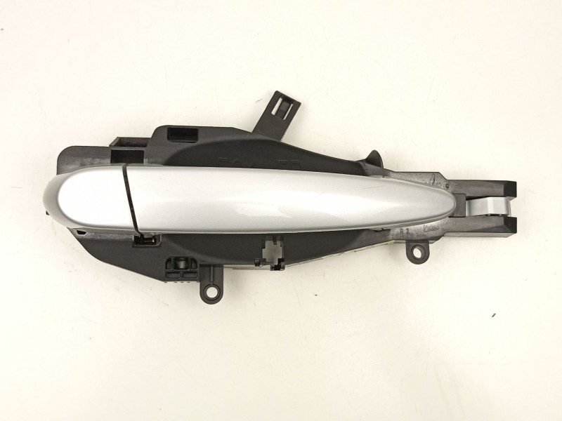 Recambio de manilla delantera derecha para bmw x1 (e84) xdrive 18 d referencia OEM IAM 51212992973  