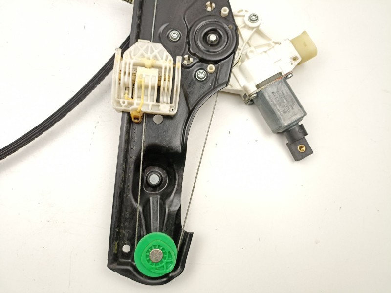 Recambio de elevalunas delantero derecho para bmw x1 (e84) xdrive 18 d referencia OEM IAM 51332990386  