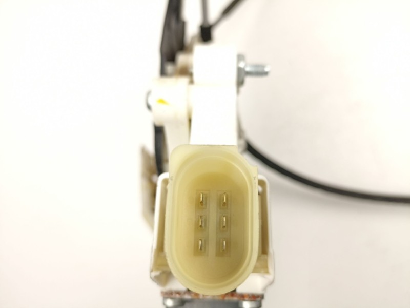 Recambio de elevalunas delantero derecho para bmw x1 (e84) xdrive 18 d referencia OEM IAM 51332990386  