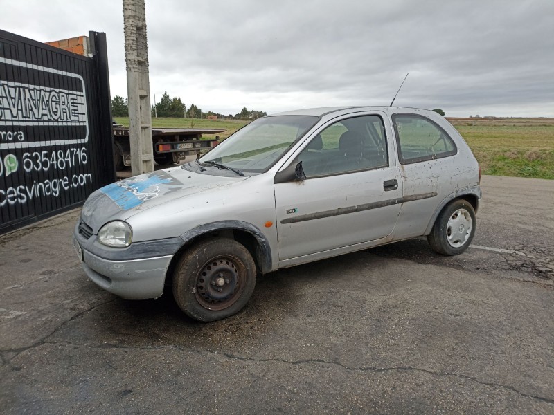 opel corsa b (s93) del año 1998