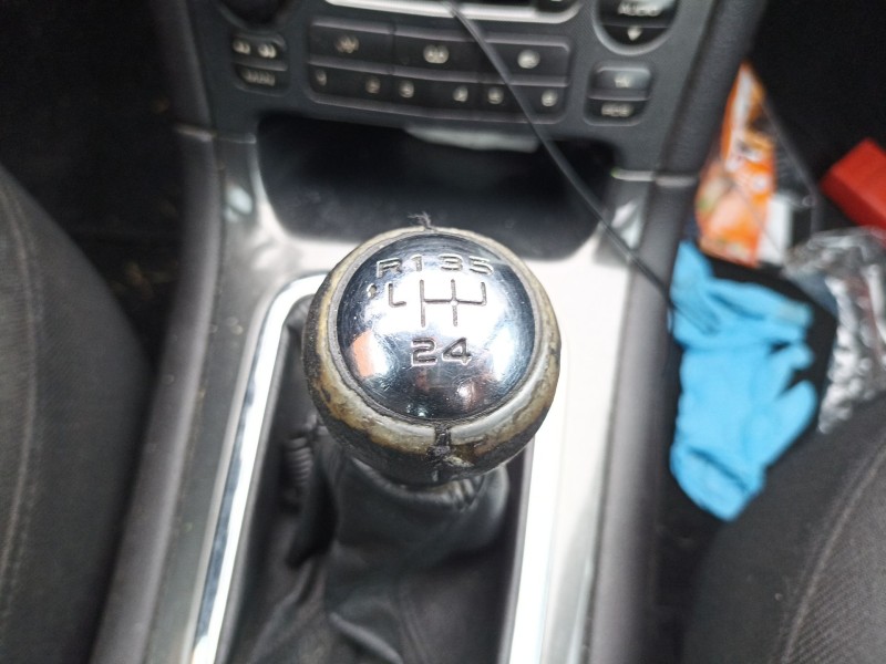 peugeot 607 (9d, 9u) del año 2000