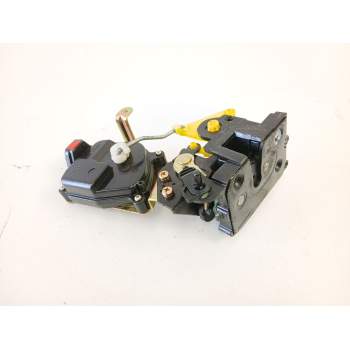 CERRADURA PUERTA TRASERA DERECHA 814221G001 