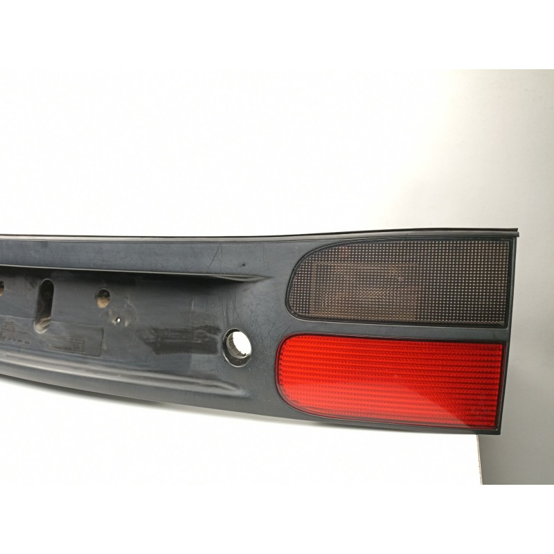 Recambio de piloto trasero central para renault laguna i (b56_, 556_) 2.2 dt (b569) referencia OEM IAM 7700820049  