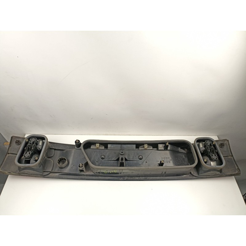 Recambio de piloto trasero central para renault laguna i (b56_, 556_) 2.2 dt (b569) referencia OEM IAM 7700820049  