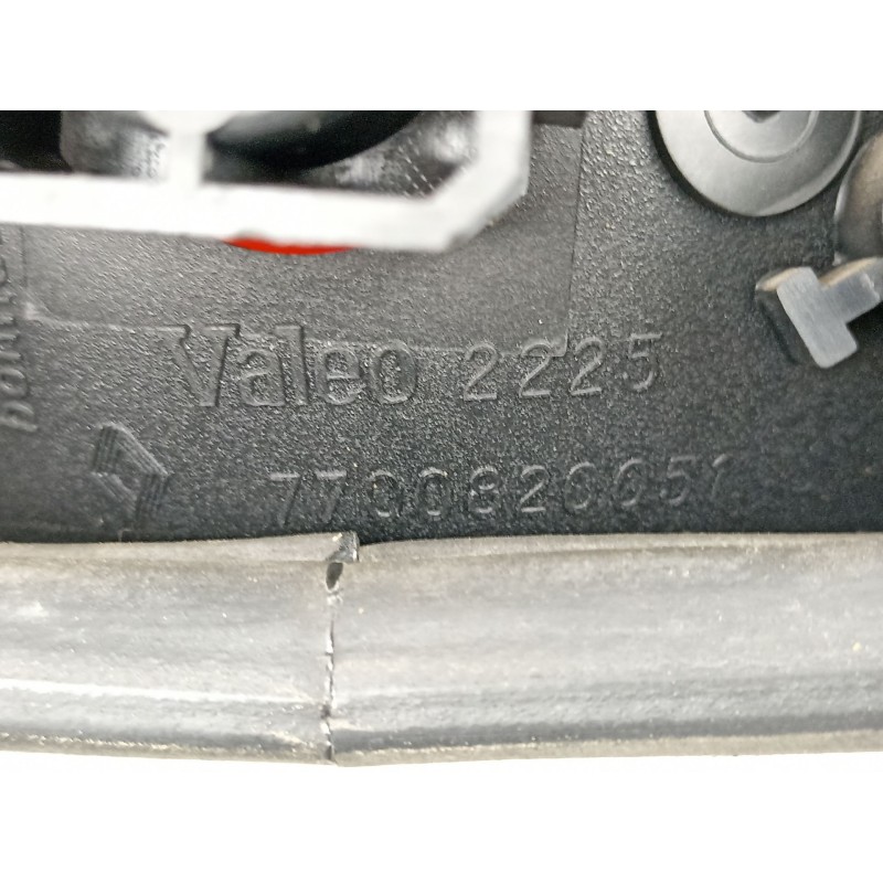 Recambio de piloto trasero derecho para renault laguna i (b56_, 556_) 2.2 dt (b569) referencia OEM IAM 7700820051  