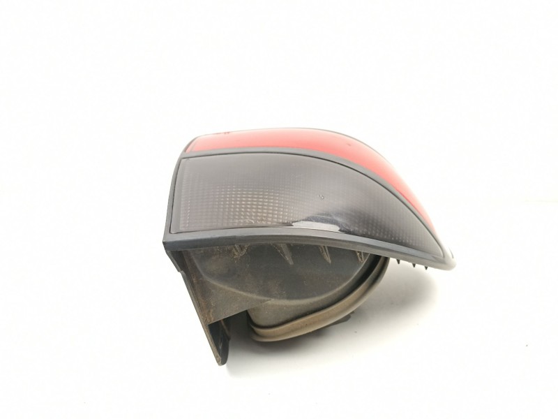 Recambio de piloto trasero izquierdo para renault laguna i (b56_, 556_) 2.2 dt (b569) referencia OEM IAM 7700820052  