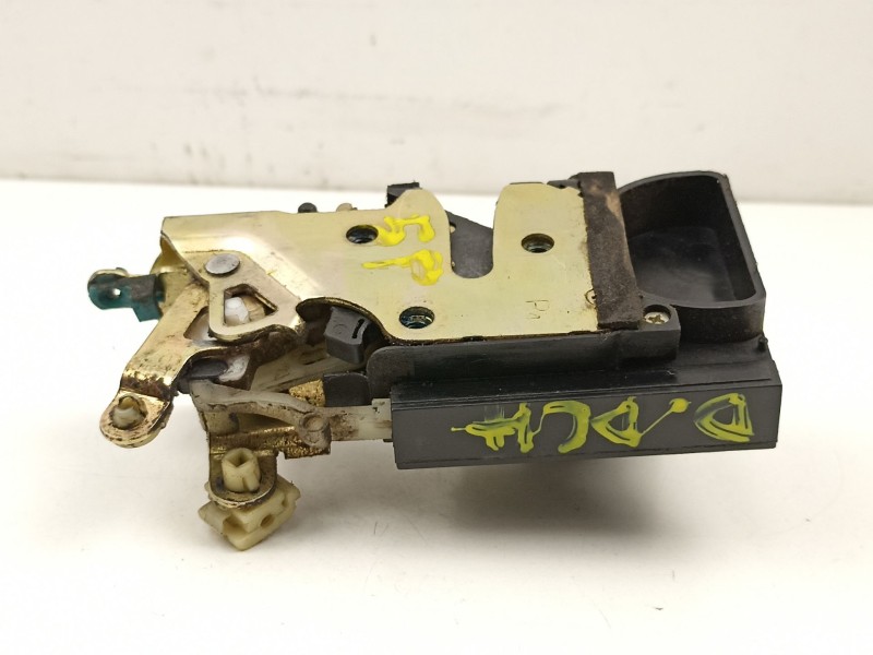 Recambio de cerradura puerta delantera derecha para daewoo lanos (klat) 1.3 referencia OEM IAM 96305412  