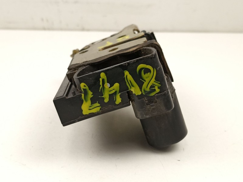 Recambio de cerradura puerta delantera derecha para daewoo lanos (klat) 1.3 referencia OEM IAM 96305412  