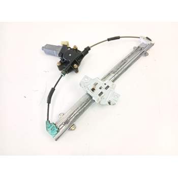 ELEVALUNAS DELANTERO IZQUIERDO 824011G010 