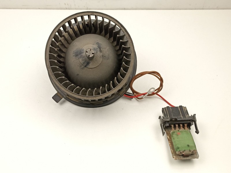 Recambio de motor calefaccion para seat ibiza ii (6k1) 1.4 i referencia OEM IAM 6N1819021 210715511F 