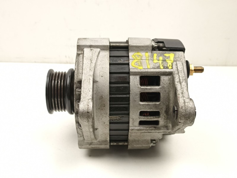 Recambio de alternador para daewoo lanos (klat) 1.3 referencia OEM IAM 96303556  