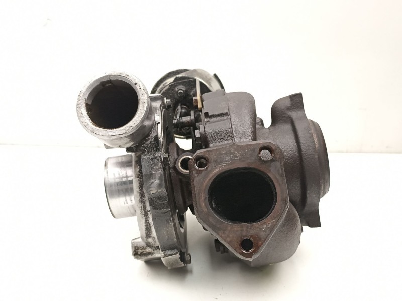 Recambio de turbo para bmw x5 (e53) 3.0 d referencia OEM IAM 4541915015S GT25V 4541910015
