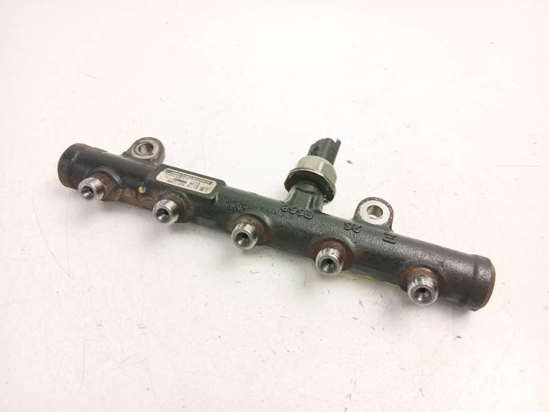 Recambio de rampa inyectora para volvo s40 ii (544) 2.0 d referencia OEM IAM 9654726280  