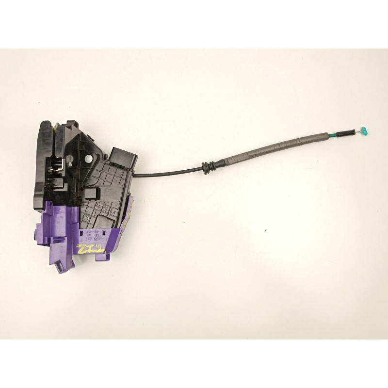 Recambio de cerradura puerta trasera izquierda para hyundai i30 ranchera familiar (pde) 1.6 crdi referencia OEM IAM 81410G3010  