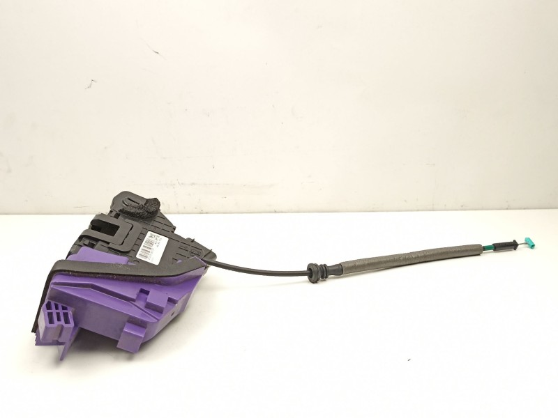 Recambio de cerradura puerta trasera derecha para hyundai i30 ranchera familiar (pde) 1.6 crdi referencia OEM IAM 81420G3010  