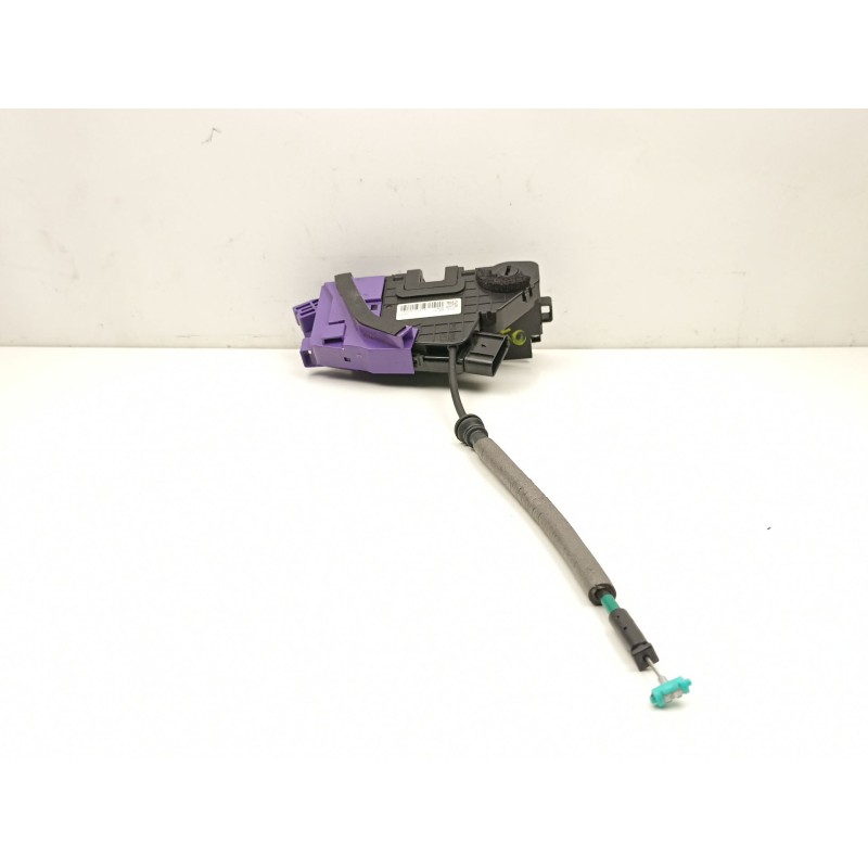 Recambio de cerradura puerta trasera derecha para hyundai i30 ranchera familiar (pde) 1.6 crdi referencia OEM IAM 81420G3010  