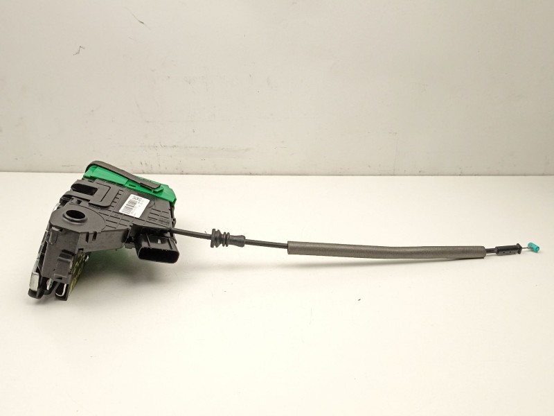 Recambio de cerradura puerta delantera izquierda para hyundai i30 ranchera familiar (pde) 1.6 crdi referencia OEM IAM 81310G3040