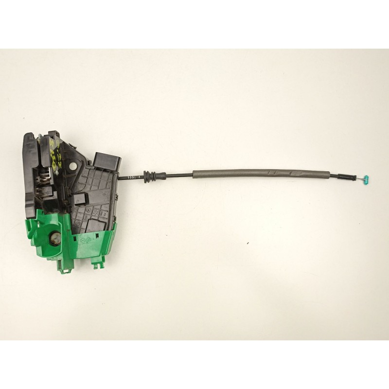 Recambio de cerradura puerta delantera izquierda para hyundai i30 ranchera familiar (pde) 1.6 crdi referencia OEM IAM 81310G3040