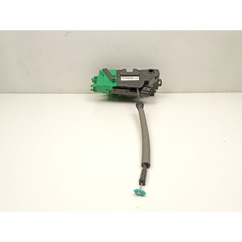 Recambio de cerradura puerta delantera derecha para hyundai i30 ranchera familiar (pde) 1.6 crdi referencia OEM IAM 81320G3050  