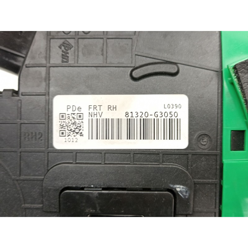 Recambio de cerradura puerta delantera derecha para hyundai i30 ranchera familiar (pde) 1.6 crdi referencia OEM IAM 81320G3050  