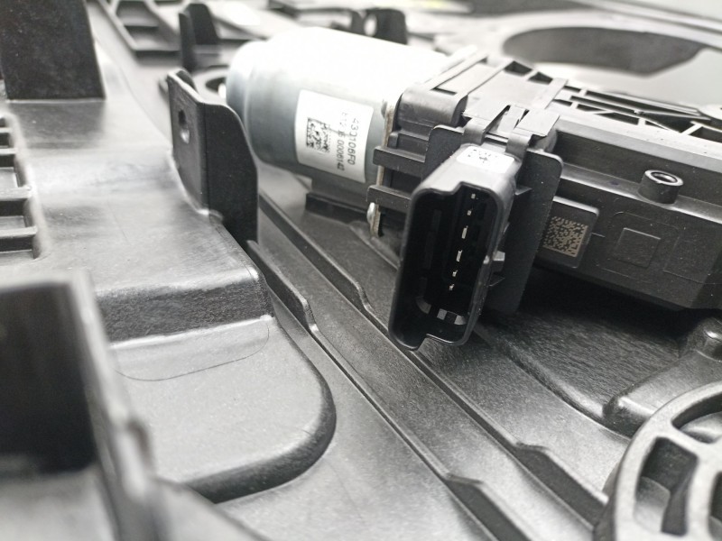 Recambio de elevalunas trasero izquierdo para hyundai i30 ranchera familiar (pde) 1.6 crdi referencia OEM IAM 83450G4010  