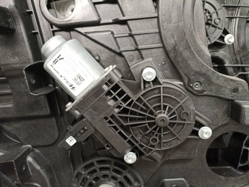 Recambio de elevalunas trasero izquierdo para hyundai i30 ranchera familiar (pde) 1.6 crdi referencia OEM IAM 83450G4010  