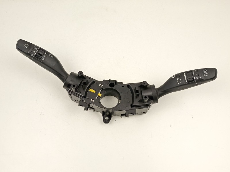 Recambio de mando luces y limpias para hyundai i30 ranchera familiar (pde) 1.6 crdi referencia OEM IAM 93404G4950  