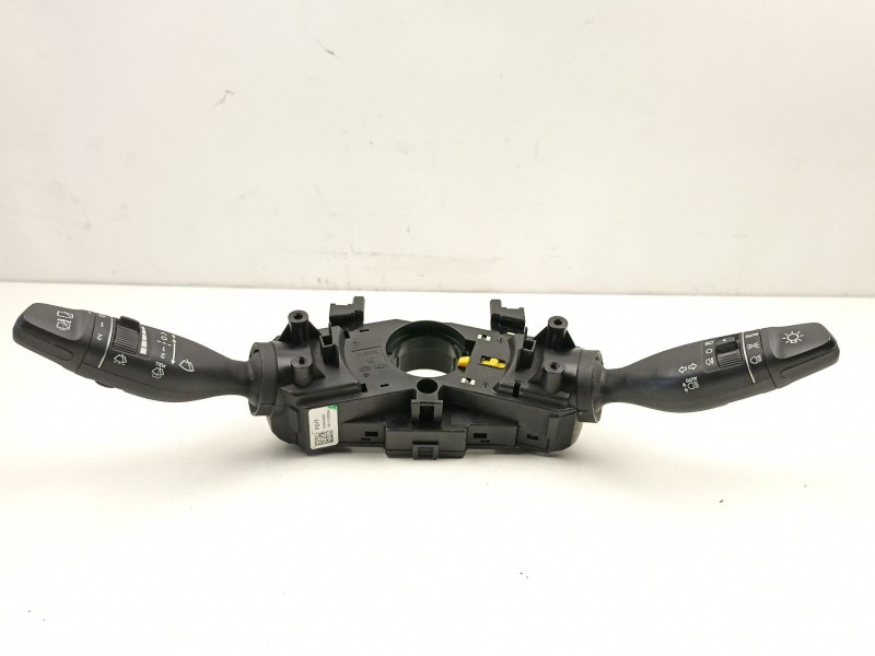 Recambio de mando luces y limpias para hyundai i30 ranchera familiar (pde) 1.6 crdi referencia OEM IAM 93404G4950  