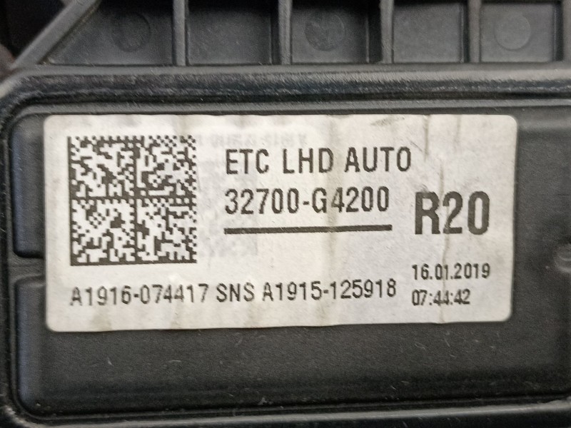 Recambio de potenciometro aceleracion para hyundai i30 ranchera familiar (pde) 1.6 crdi referencia OEM IAM 32700G4200  