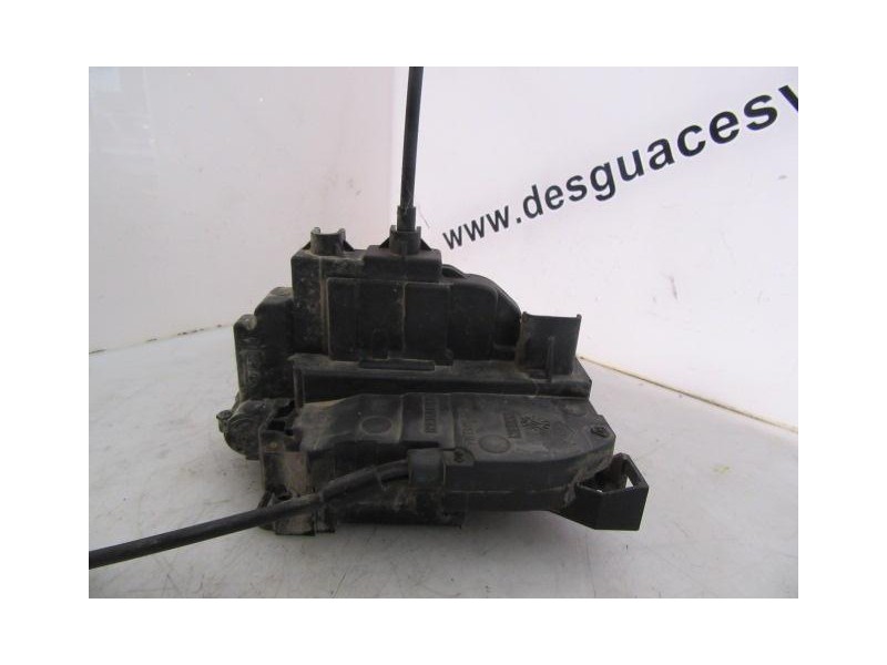 Recambio de cerradura pta. del. dch. : renault clio : 1.5 dci /k9k t7 (85,68cv) 5p [2011] para renault clio 1.5 dci /k9k t7 refe