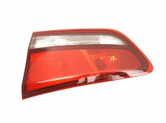 Recambio de piloto porton derecho para hyundai i30 ranchera familiar (pde) 1.6 crdi referencia OEM IAM 92404G4200   2