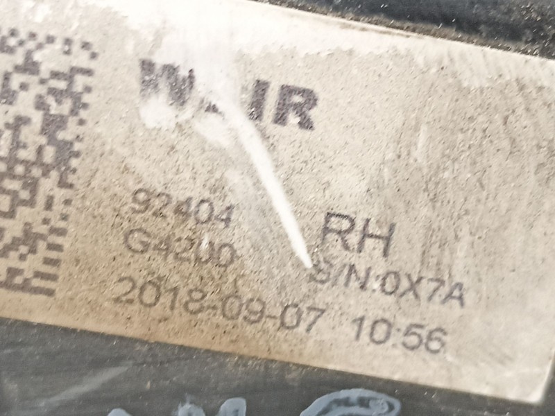 Recambio de piloto porton derecho para hyundai i30 ranchera familiar (pde) 1.6 crdi referencia OEM IAM 92404G4200  