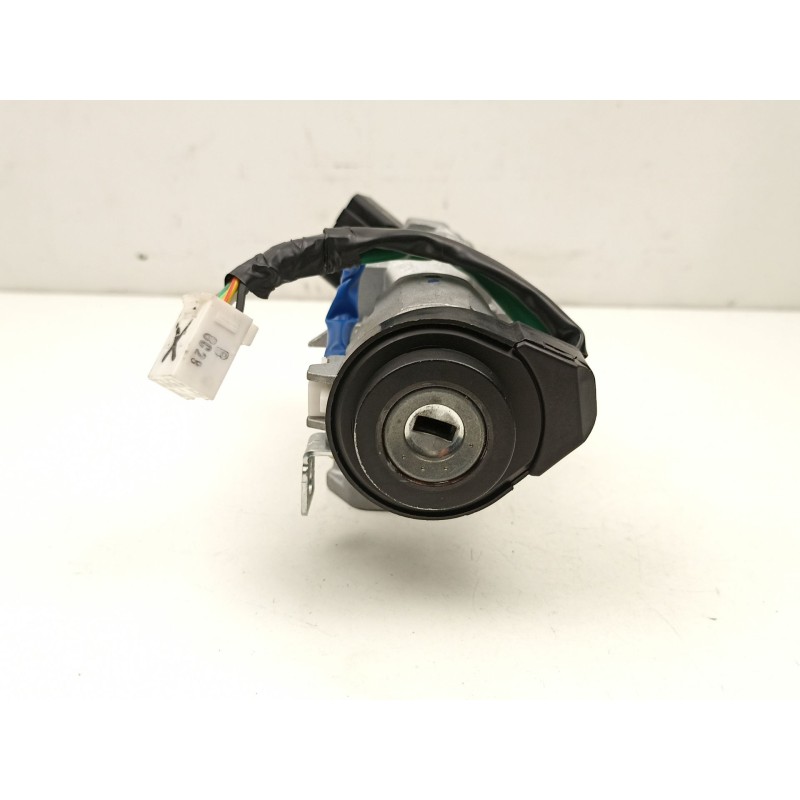 Recambio de conmutador de arranque para hyundai i30 ranchera familiar (pde) 1.6 crdi referencia OEM IAM 81900G2D00  