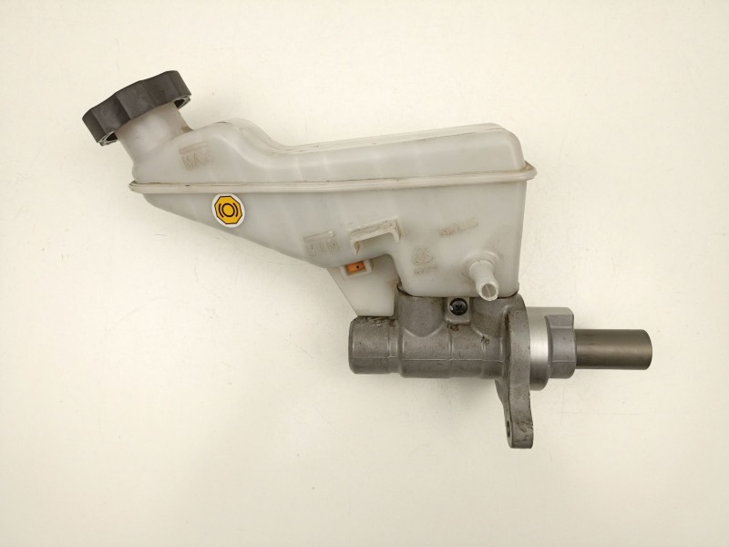 Recambio de bomba de freno para hyundai i30 ranchera familiar (pde) 1.6 crdi referencia OEM IAM 58510G4200  