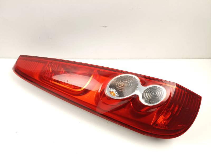 Recambio de piloto trasero izquierdo para ford fiesta v (jh_, jd_) 1.4 tdci referencia OEM IAM 6S6113405A  