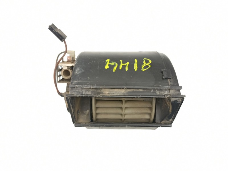 Recambio de motor calefaccion para ford fiesta ii (fbd) 1.1 (fbd) referencia OEM IAM 84FG18456  