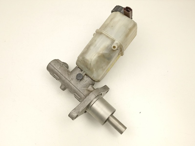 Recambio de bomba de freno para peugeot 508 i (8d_) 2.0 hdi referencia OEM IAM 4601Y7  