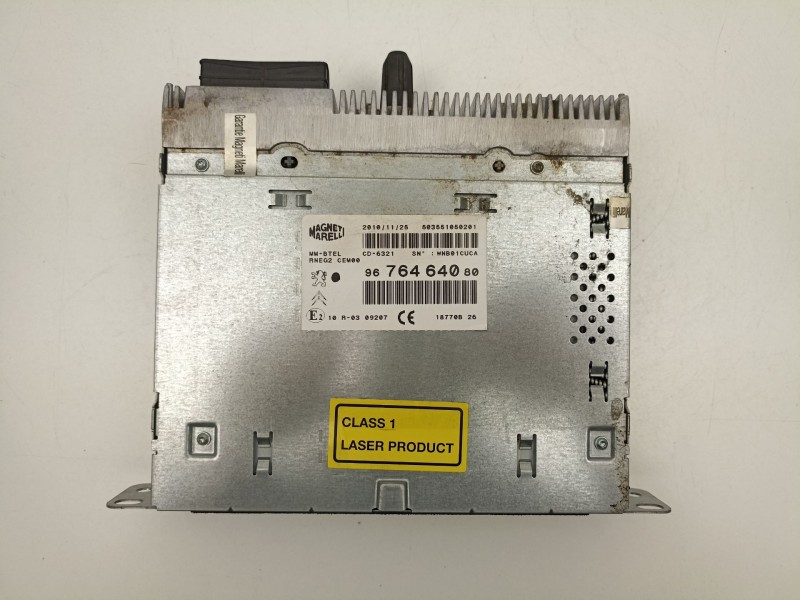 Recambio de radio cd/mp3 para peugeot 508 i (8d_) 2.0 hdi referencia OEM IAM 98023795XZ  