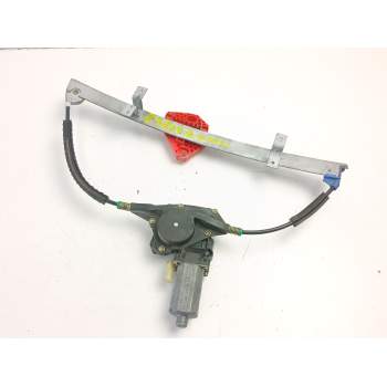 ELEVALUNAS DELANTERO DERECHO 39BBF23200BZ 