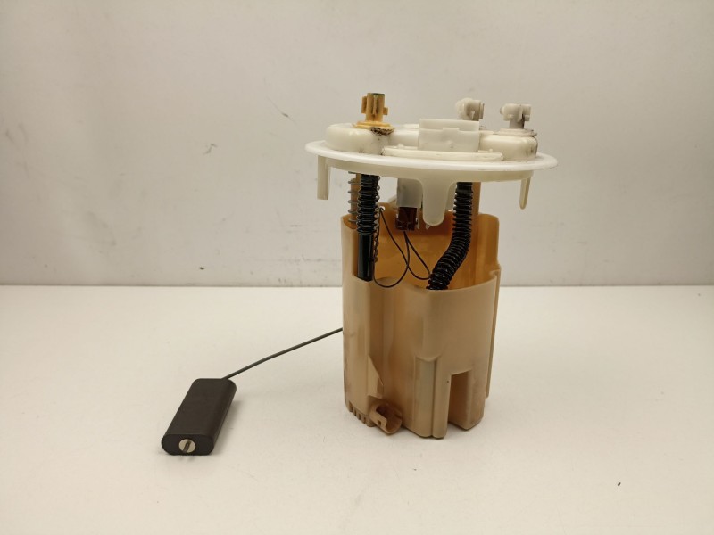 Recambio de bomba combustible aforador para peugeot 508 i (8d_) 2.0 hdi referencia OEM IAM 1525WY  