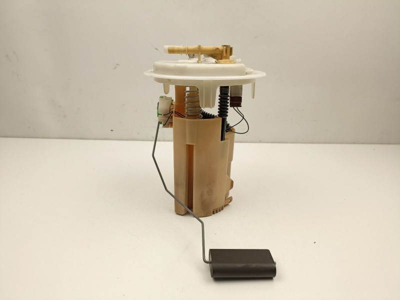 Recambio de bomba combustible aforador para peugeot 508 i (8d_) 2.0 hdi referencia OEM IAM 1525WY  