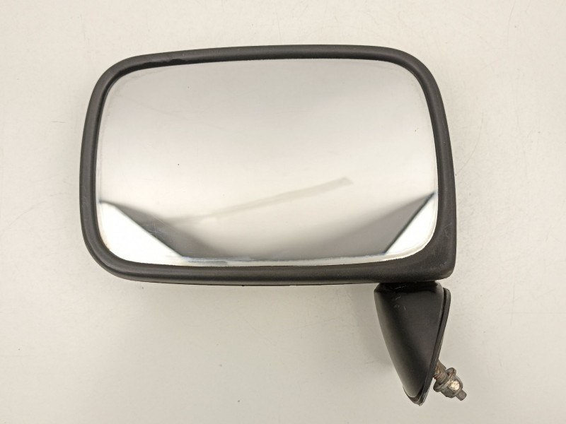 Recambio de retrovisor izquierdo para ford fiesta ii (fbd) 1.1 (fbd) referencia OEM IAM 84FB17683BD  