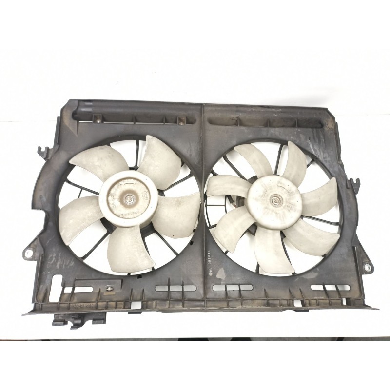 Recambio de electroventilador para toyota avensis ranchera familiar (_t25_) 2.0 d-4d (adt250_) referencia OEM IAM 167110R011  