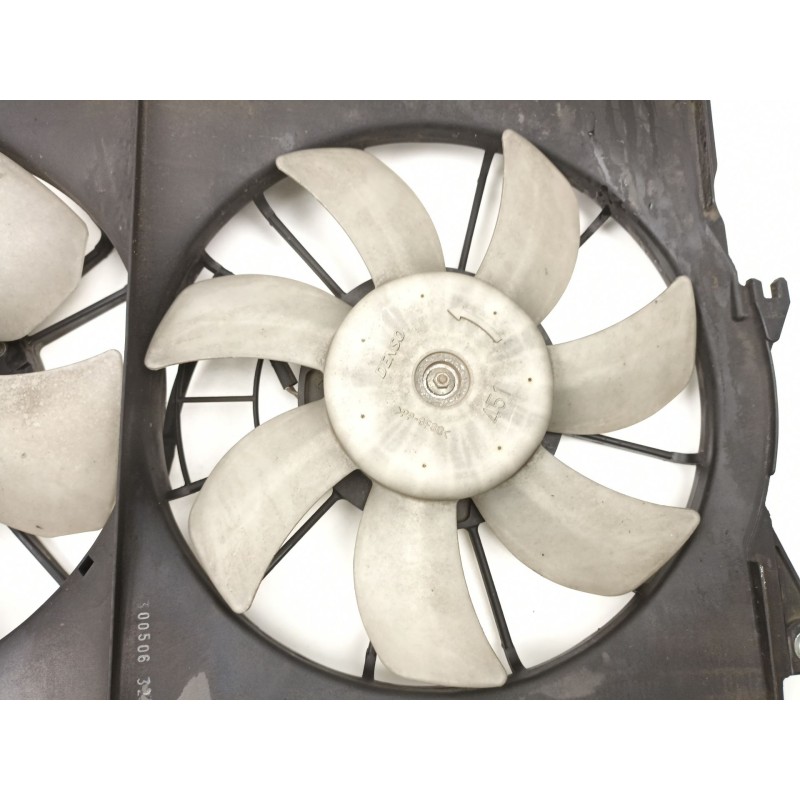 Recambio de electroventilador para toyota avensis ranchera familiar (_t25_) 2.0 d-4d (adt250_) referencia OEM IAM 167110R011  