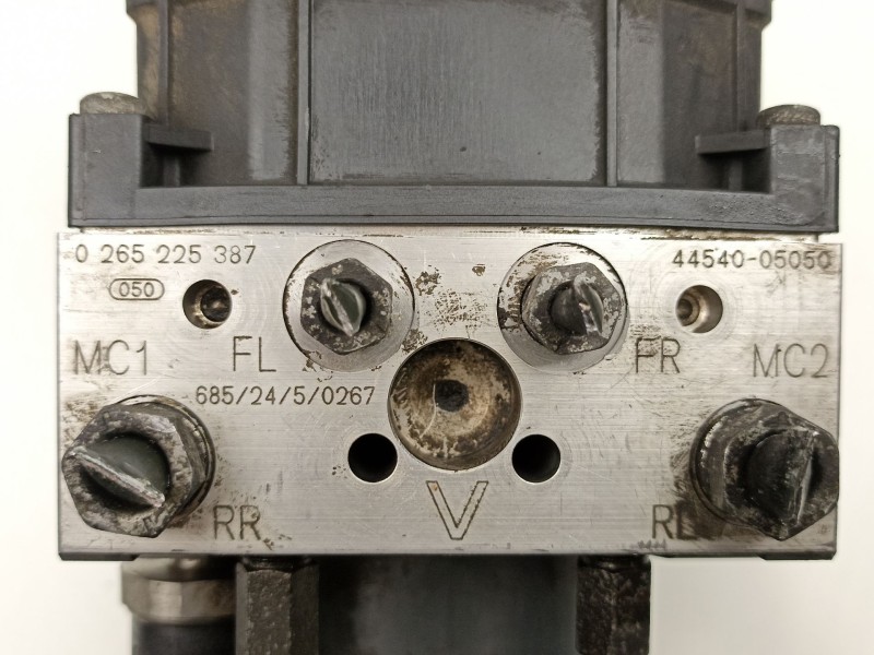 Recambio de abs para toyota avensis ranchera familiar (_t25_) 2.0 d-4d (adt250_) referencia OEM IAM 4454005050 0265225387 