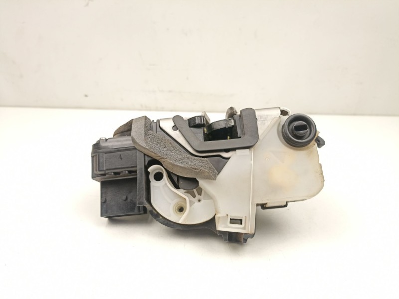 Recambio de cerradura puerta trasera derecha para chevrolet cruze fastback (j305) 1.6 referencia OEM IAM 13578245 3027088 