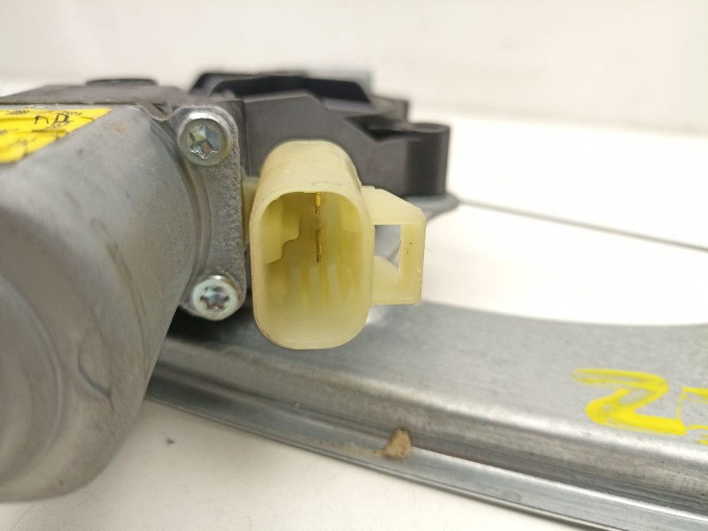 Recambio de elevalunas trasero izquierdo para chevrolet cruze fastback (j305) 1.6 referencia OEM IAM 95999489 0130822465 98820J3