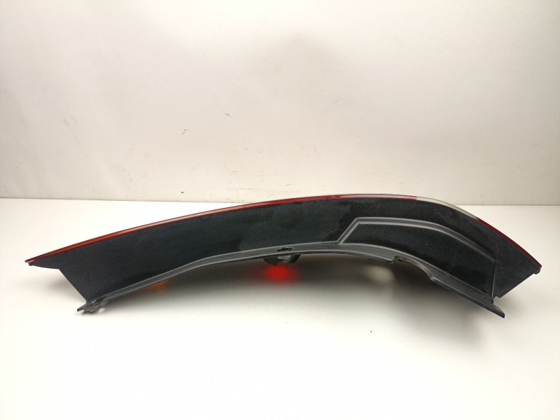 Recambio de piloto trasero derecho para nissan almera tino (v10) 2.2 dci referencia OEM IAM 26550BU200 23480202 