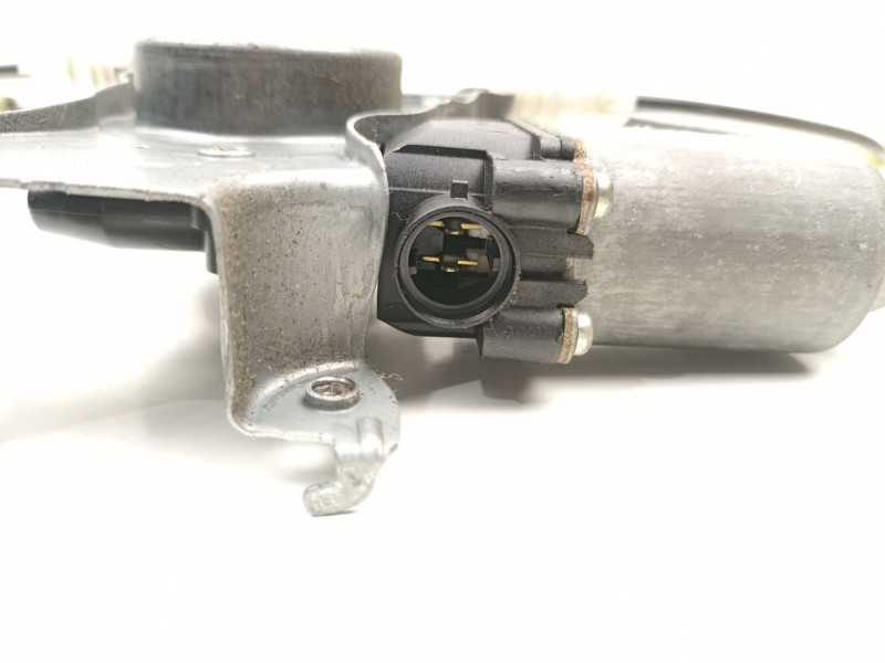 Recambio de elevalunas trasero derecho para nissan almera tino (v10) 2.2 dci referencia OEM IAM 82700BU010  